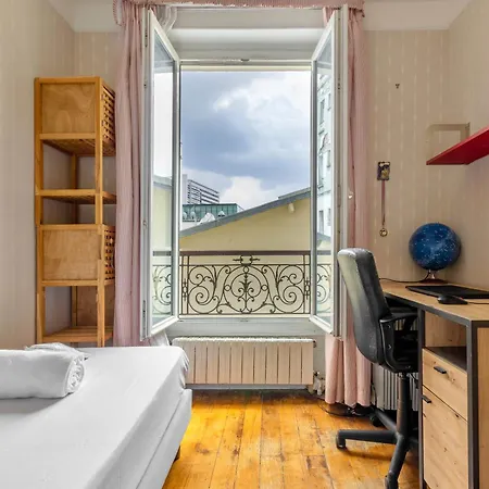 Apartment Chanzy-spacieux Familial Place De La Nation