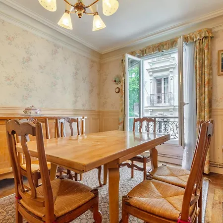 Chanzy-spacieux Familial Place De La Nation Apartment Paris